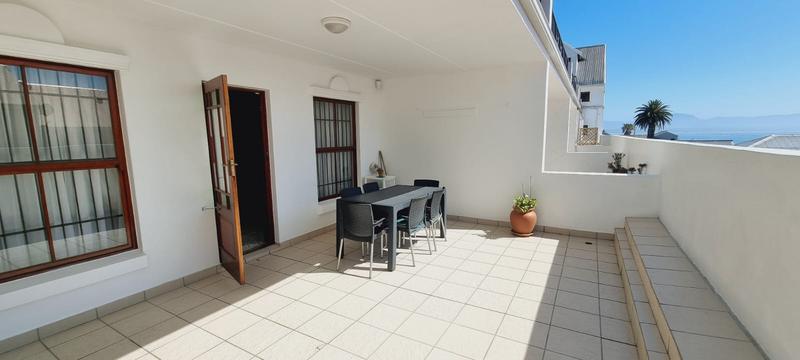 2 Bedroom Property for Sale in Mossel Bay Central Western Cape